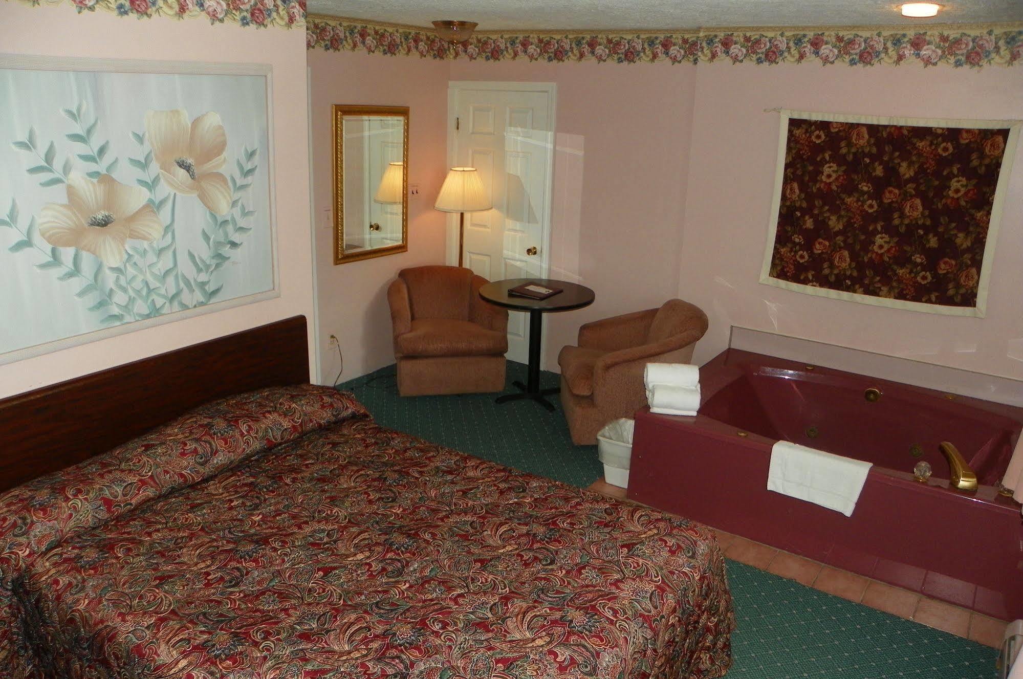 Rainbow Motel Mackinaw Stadt Exterior foto